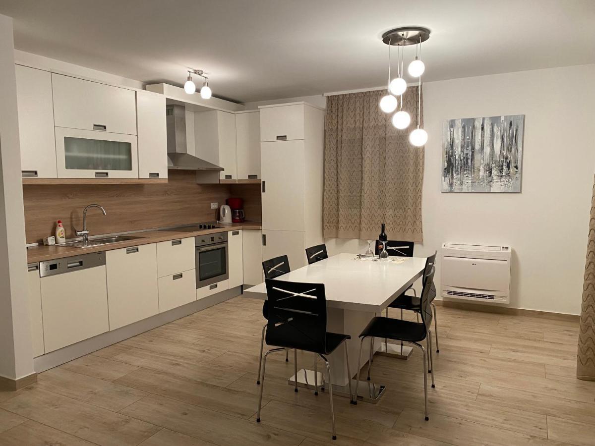 Apartments Carpe Diem 普利莫顿 外观 照片